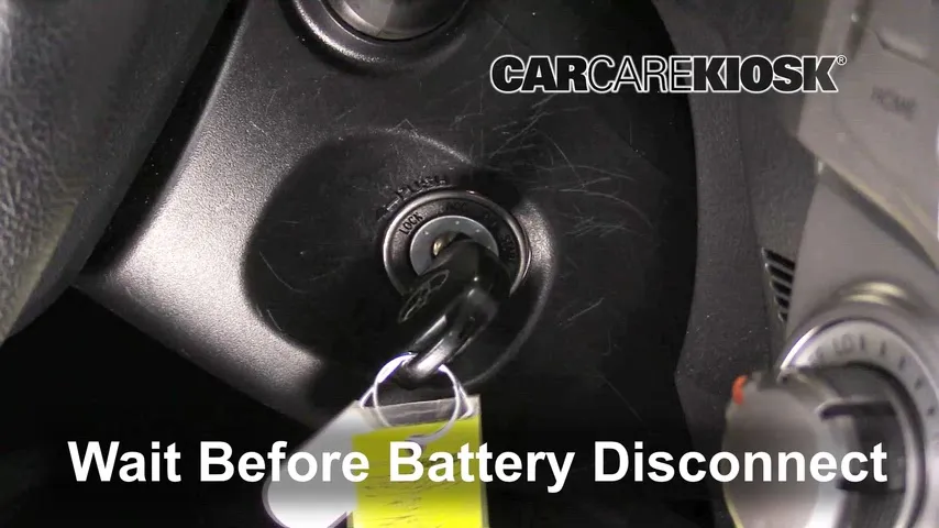 2015 Toyota 4Runner SR5 4.0L V6 Battery Replace